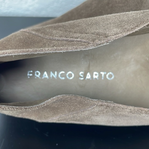 Franco Sarto Freeze Brown Suede Flat Size 7.5 W - Picture 6 of 7